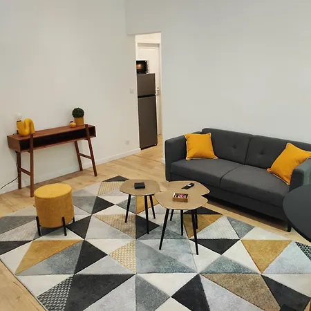 Apartment Cmg 101 Petit Bois - Place Ducale Charleville-Mézières