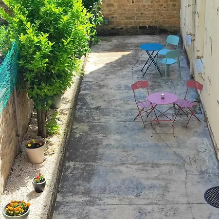 Cmg 101 Petit Bois - Place Ducale Apartment *
